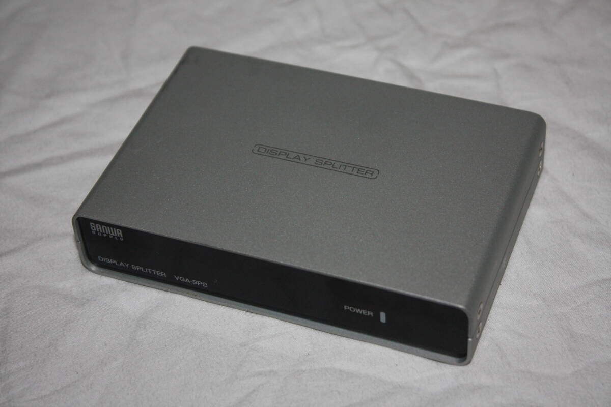 送料無料！　サンワサプライ　VGA-SP2　美品　高性能ディスプレイ分配器　（検索：ビデオカメラ、XDCAM、NXCAM、HDR-、HXR-、AG-AC）