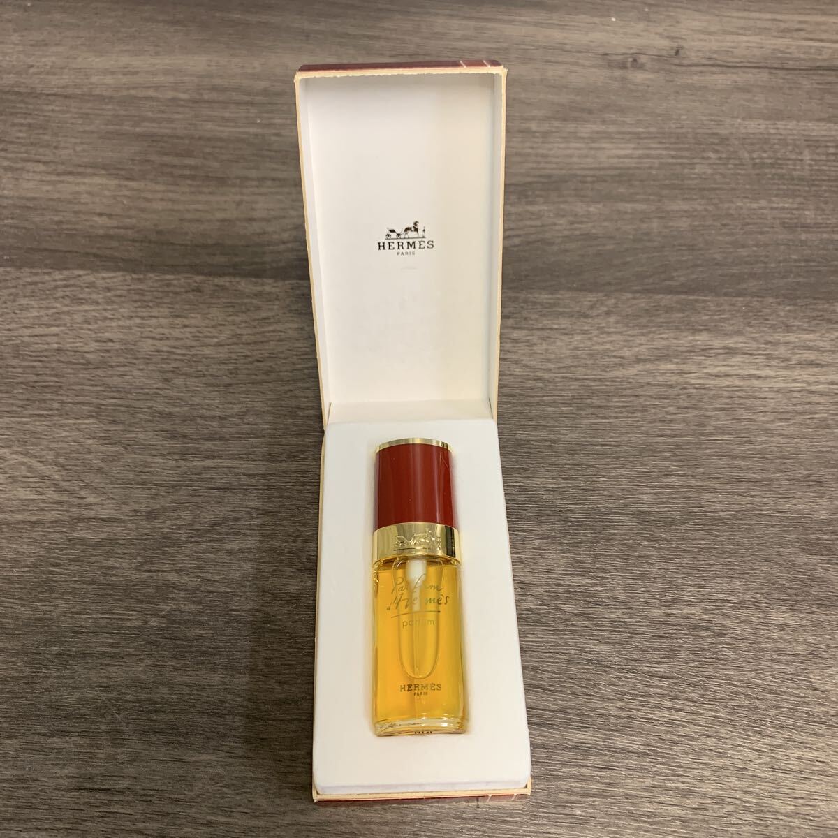 y121506m パルファム　ドゥ　エルメス　パルファム 香水　7.5ml