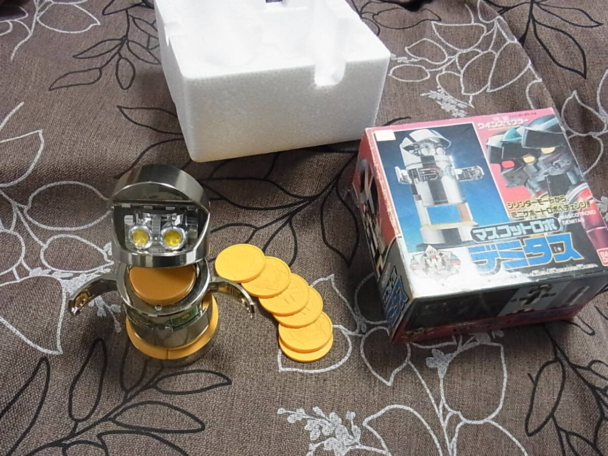 レア　特警ウインスペクター　マスコットロボ・デミタス　箱、メダル6個付　状態良好