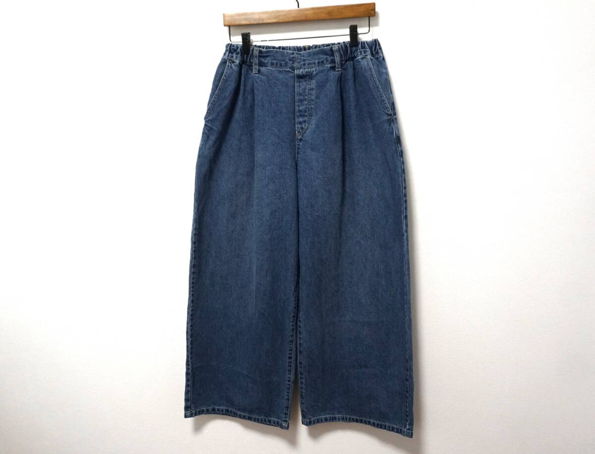 25年 studio CLIP 落ち感がきれい タックストレートワイドデニムパンツ L