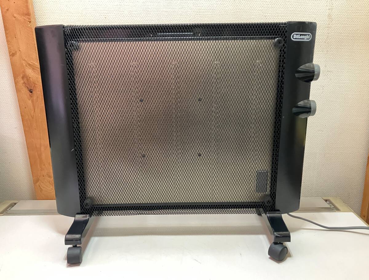 【現状品】 DeLonghi デロンギ マイカパネルヒーター HMP900J-B 