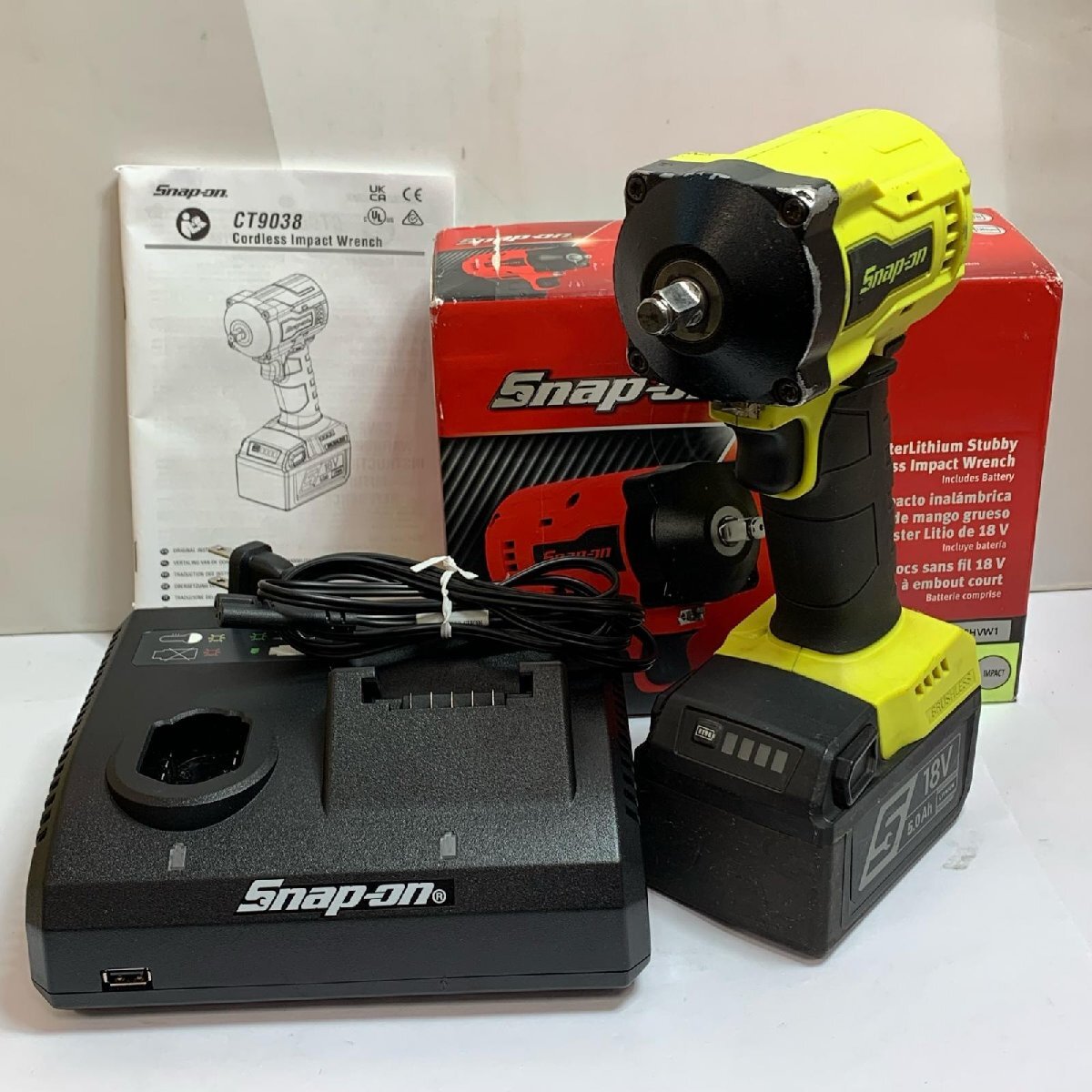♭♭ Snap-on スナップオン インパクトレンチ　本体のみ　充電器（CTC131A)・充電池1個付 CT9038HV イエロー やや傷や汚れあり