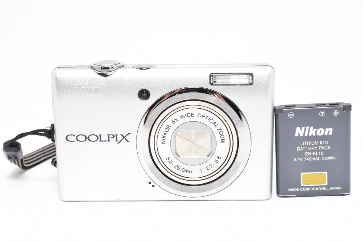 【1172】【美品】ニコン Nikon COOLPIX S570 シルバー