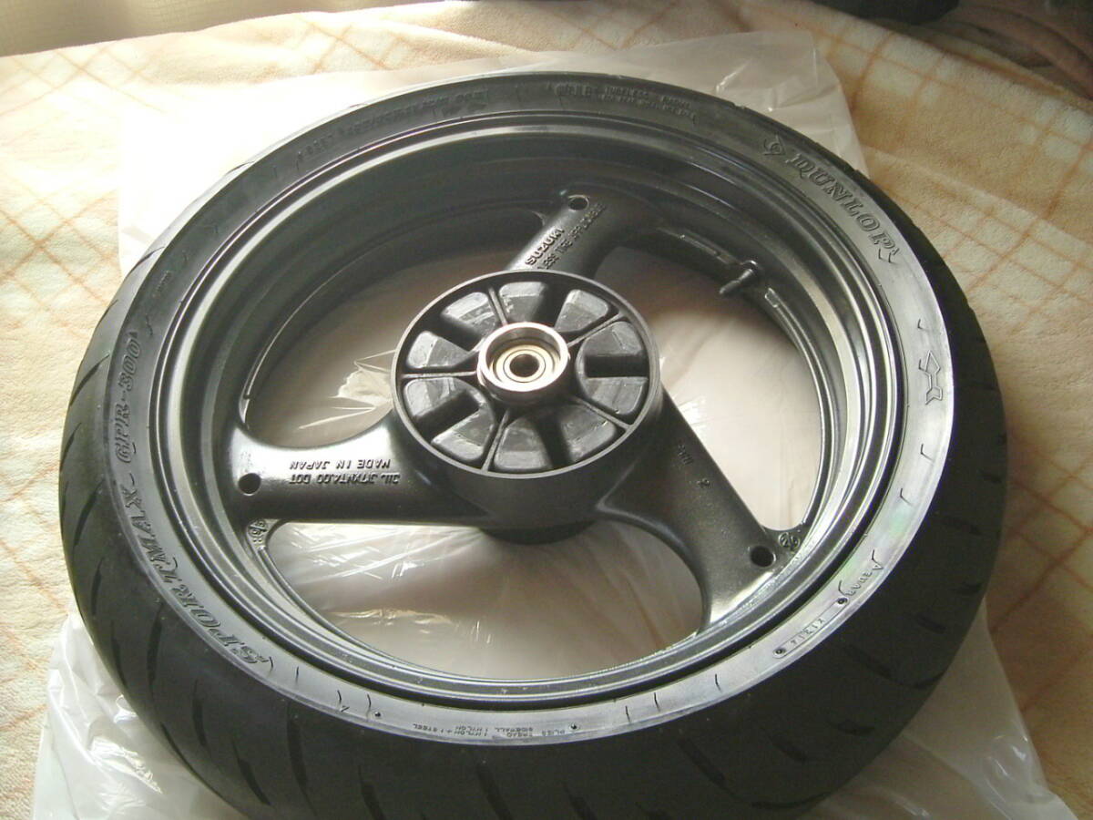良品 スズキ BANDIT(バンディット)250 GJ77A/74A リアホイール