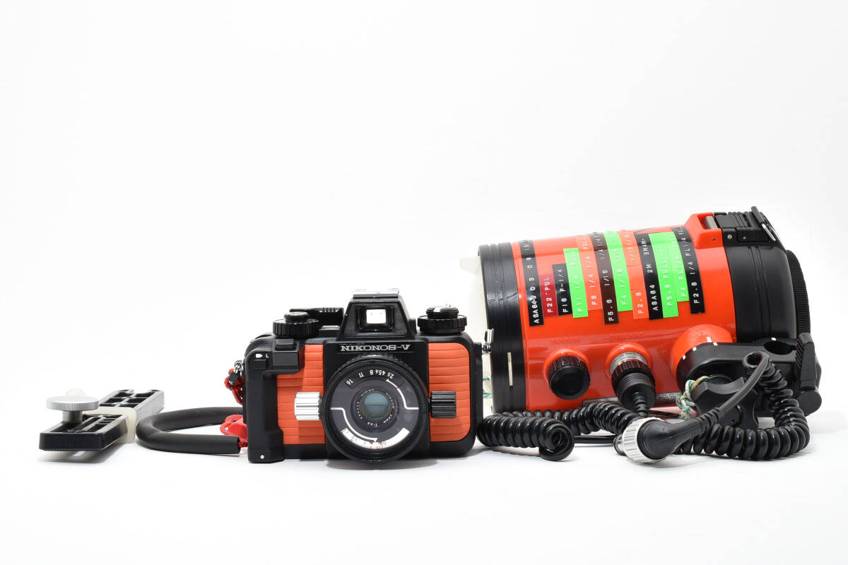 ニコン Nikon ニコノス NIKONOS-V NIKKOR 35mm F2.5 水中カメラ SB102 ストロボ 付属