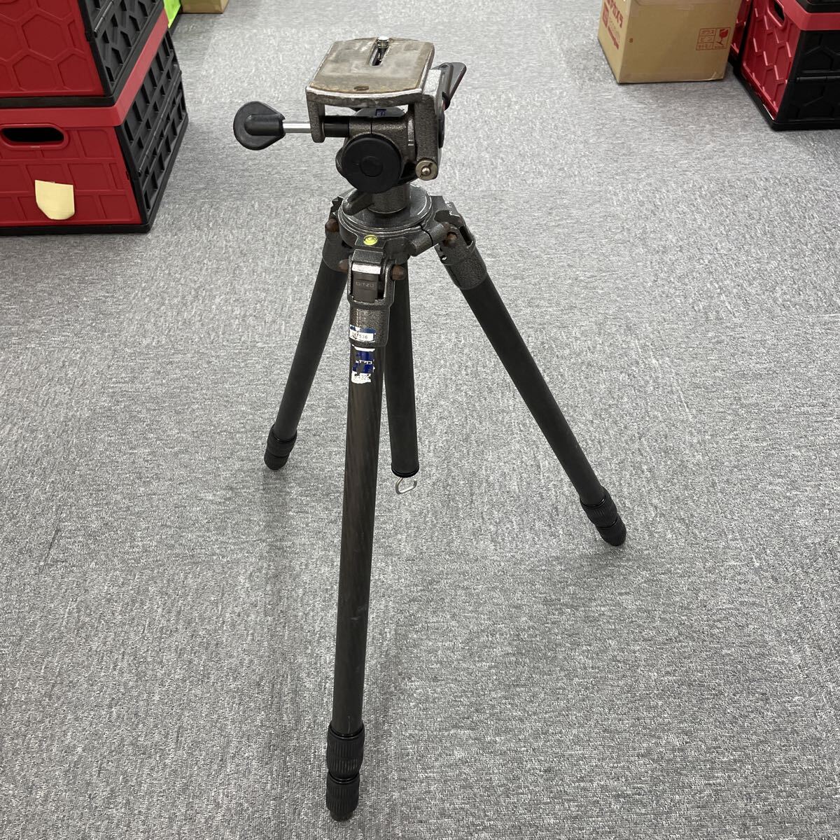 現状品返品不可 GITZO ジッツオ G1329 カーボン三脚+雲台 #i62144