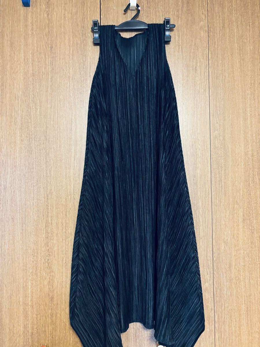 超美品 稀少品プリーツプリーズ PLEASE PLEATS ISSEY MIYAKE 厚手ブラックロング ワンピース