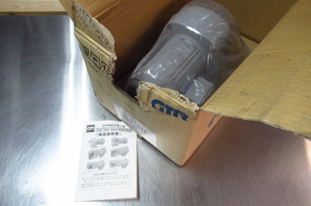 未使用 ニッセイ インダクションギアモータ G3LB-32-200-T040A 三相 A型 0.4kW(1/2HP) 管理7KH1208D-F10