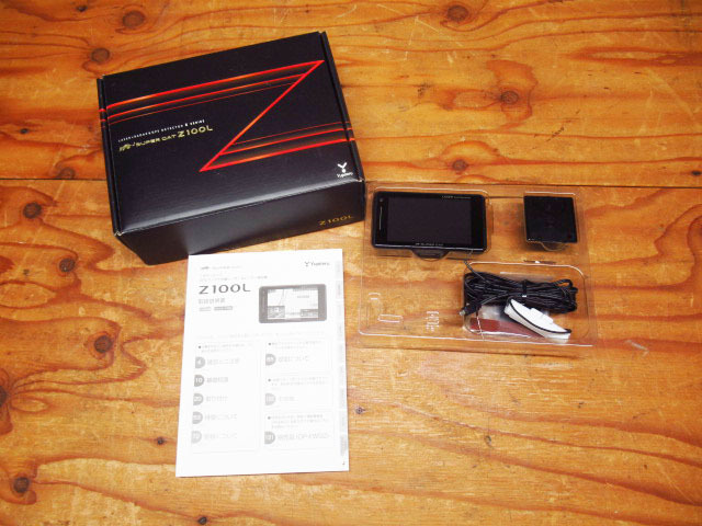 YUPITERU ユピテル super cat スーパーキャット z100L GPSアンテナ内蔵 レーザー＆レーダー探知機 動作未確認 現状品 管理7S1212J-C5