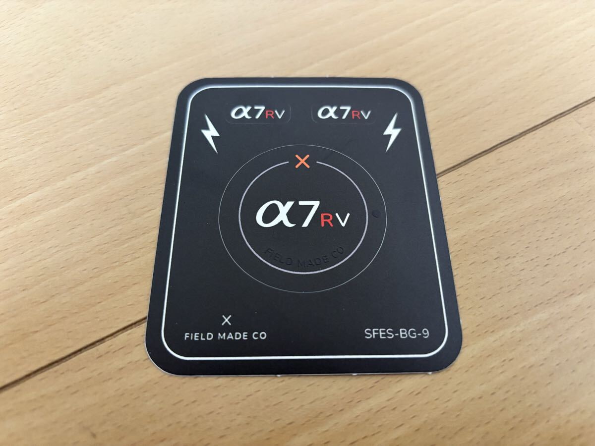 【新品未使用 / 送料無料】 FIELD MADE インジケーター ステッカー ソニー SONY α7 RⅤ ボディキャップ用