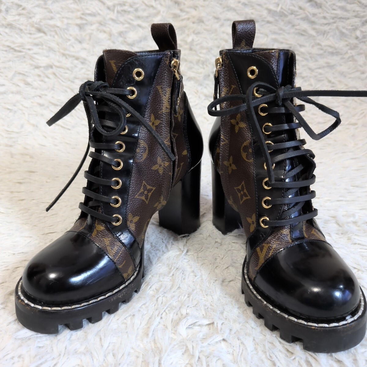 人気 LOUIS VUITTON ルイヴィトン スタートレイルライン モノグラム ショートブーツ レザー ブラウン ブラック レースアップ