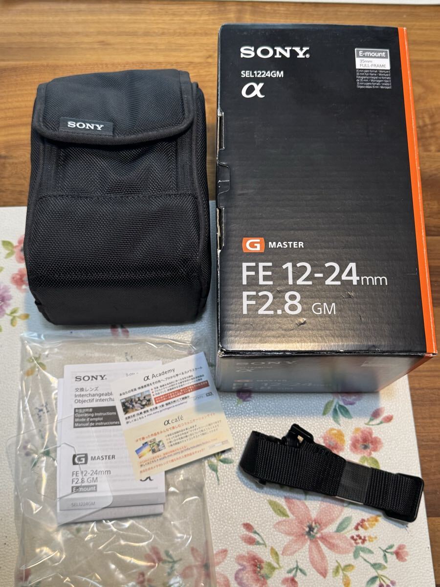 ソニー SONY FE 12-24mm F2.8 GM SEL1224GM 元箱　マニュアル 取説　ストラップ ケース 　、レンズ無し
