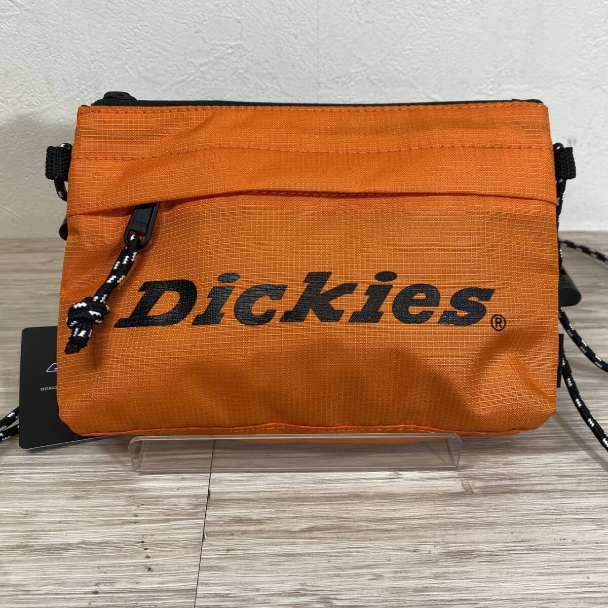 ●【MH-1922】未使用品 Dickies ディッキーズ サコッシュ ショルダーバッグ ナイロン DK008218OG81 オレンジ【レタパ可能】