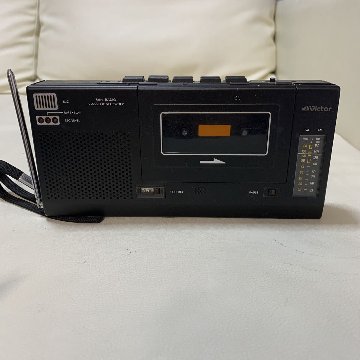 ☆IS-1211こ60 Victor ビクター ミニラジオ カセットレコーダー RC-S3 昭和レトロ 当時物 ジャンク品☆