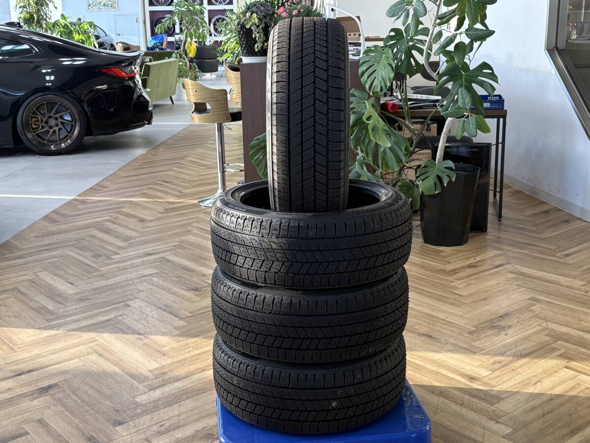 新品☆ 即決 ブリヂストン BRIDGESTONE ブリザック VRX3 205/45R17 スタッドレスタイヤ 4本セット ♪
