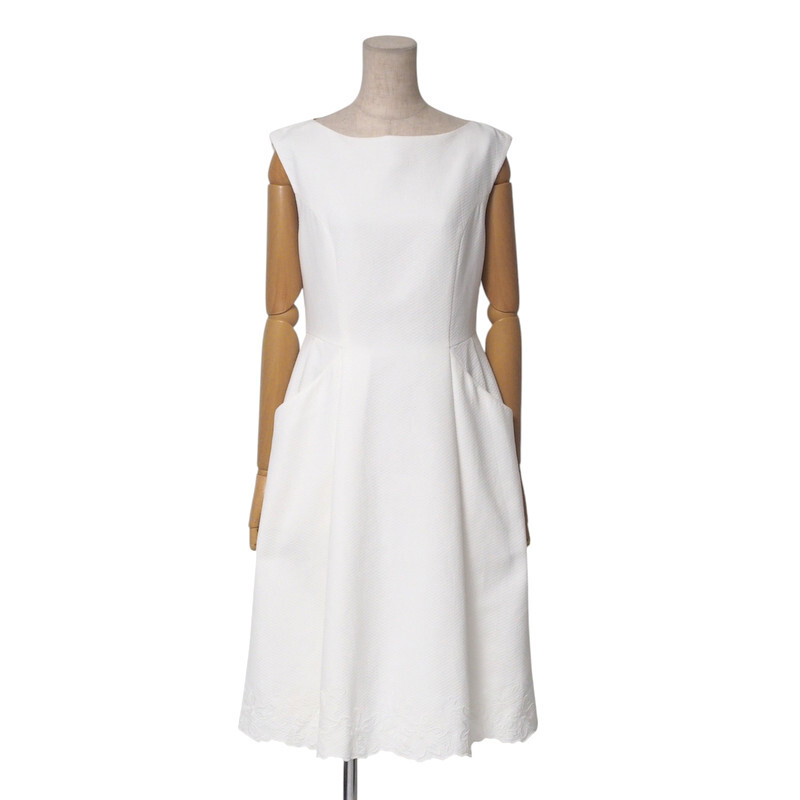 FOXEY フォクシー Amaryllis アマリリス ワンピース サイズ40 40811 ノースリーブ フレアワンピース ドレス 花柄刺繍 コットン