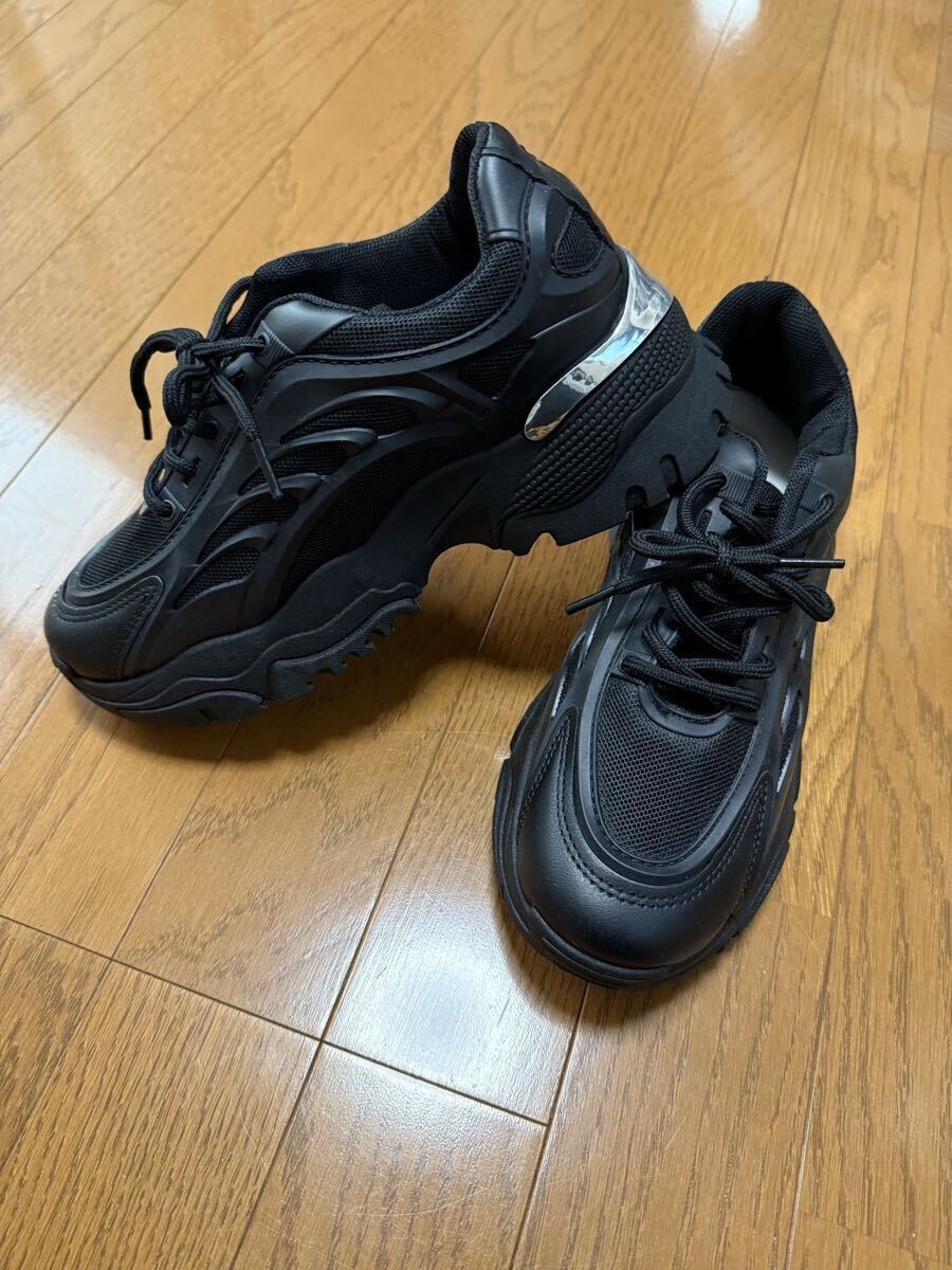 未使用黒レディーススニーカー23cm22.5cm