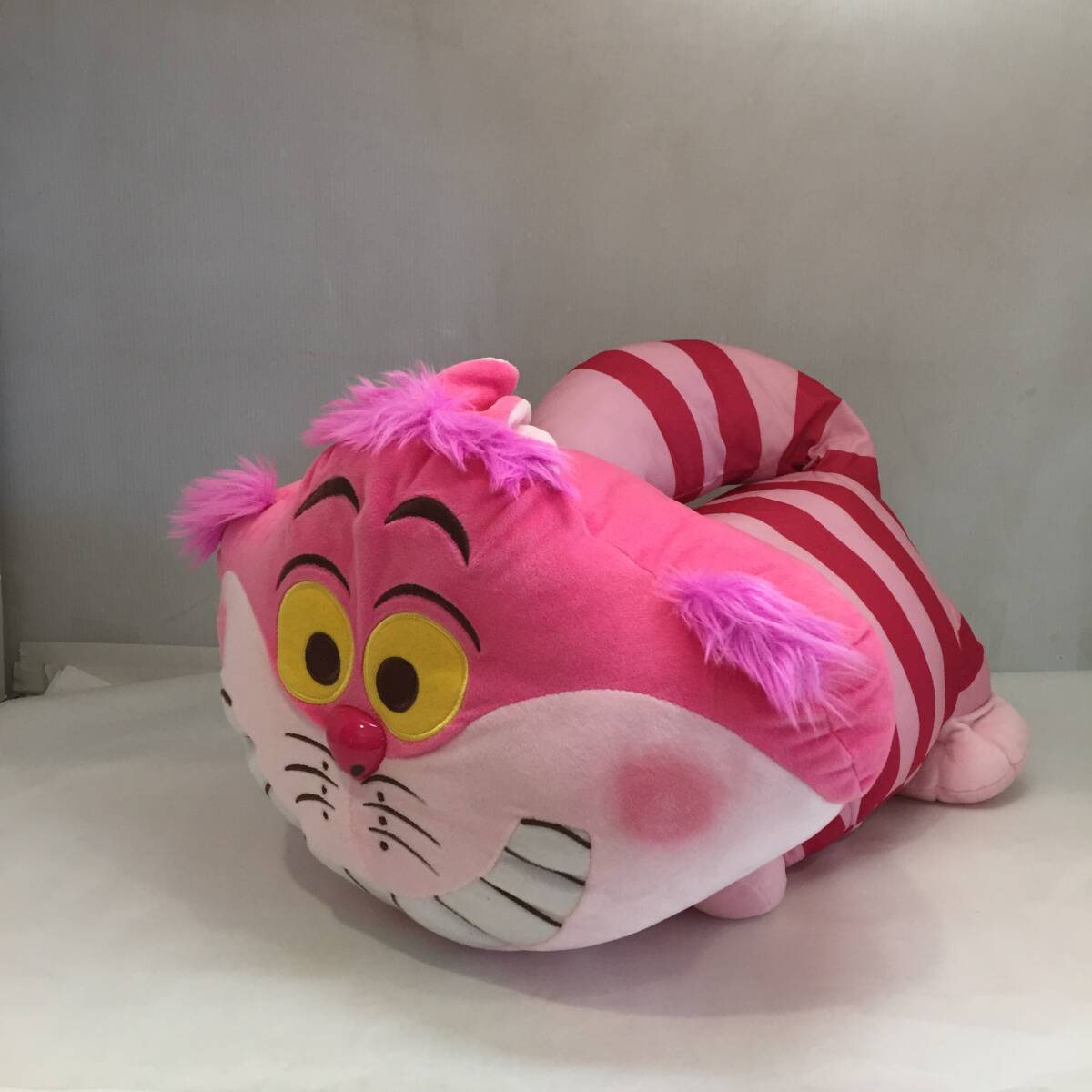 F121104◎ディズニー チェシャ猫 ふしぎの国のアリス ギガジャンボ ぬいぐるみ セガアミューズメント景品 非売品 Disney SEGA 全長約48㎝◎