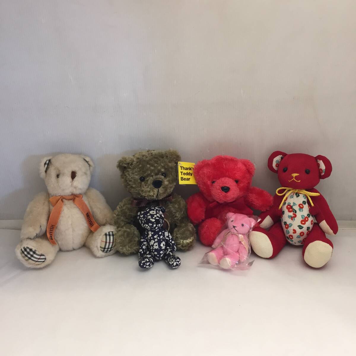 F121802◎ ぬいぐるみ＆キーホルダー 6点 くま クマ 熊 テディベア Teddy Bear 座位高さ約15.5～17㎝、縦約13、11㎝◎ 