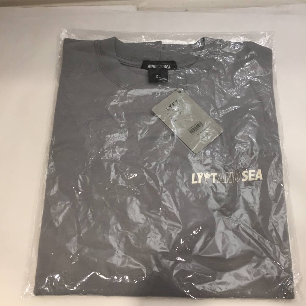 F122504◎【未使用・未開封】LYFT リフト Tシャツ 半袖 gray WIND AND SEA メンズ XLサイズ ◎