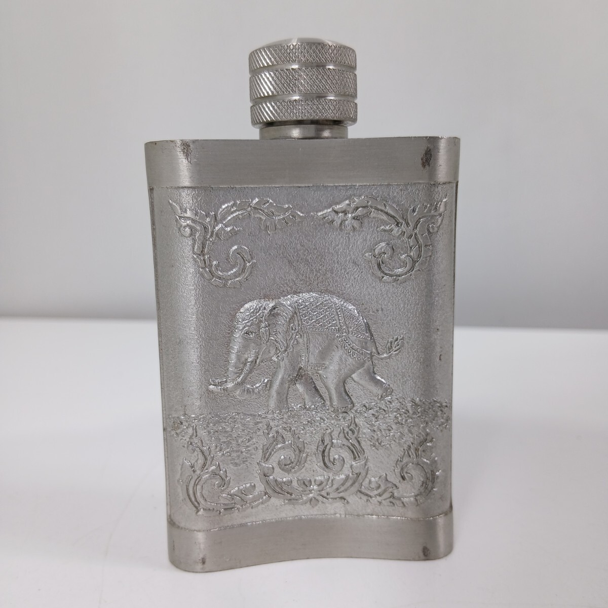 #1181 スキットル ピューター ウイスキーボトル 酒器 アンティーク PEWTER THAILAND 錫製 TIN97%/和歌山県にて引き取り大歓迎わほ