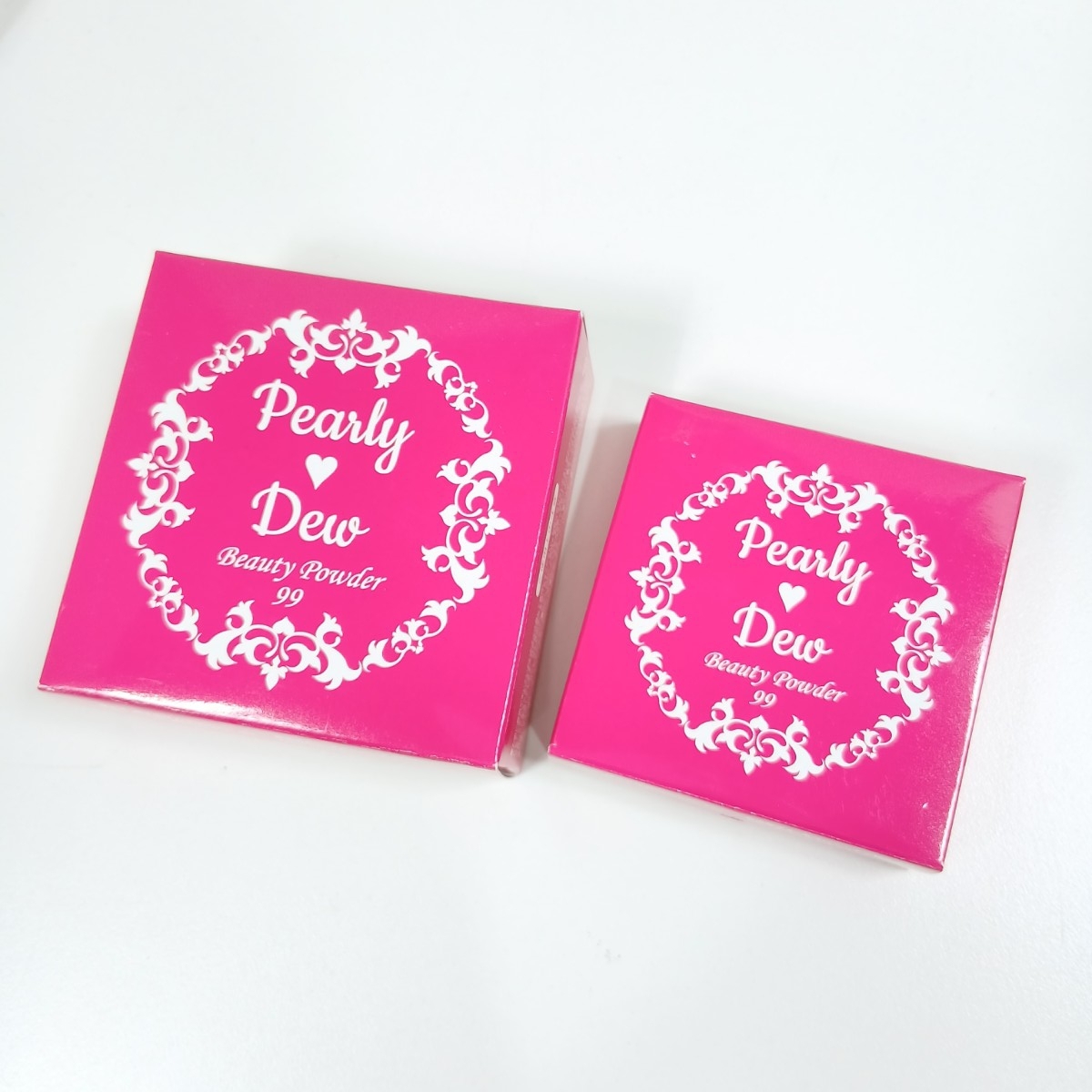 #1251 Pearly Dew パーリーデュー 大人ベイビーパウダー さらさら美人 トリートメントUV フェイス&ボディ 未使用/和歌山県にて引取り大歓迎