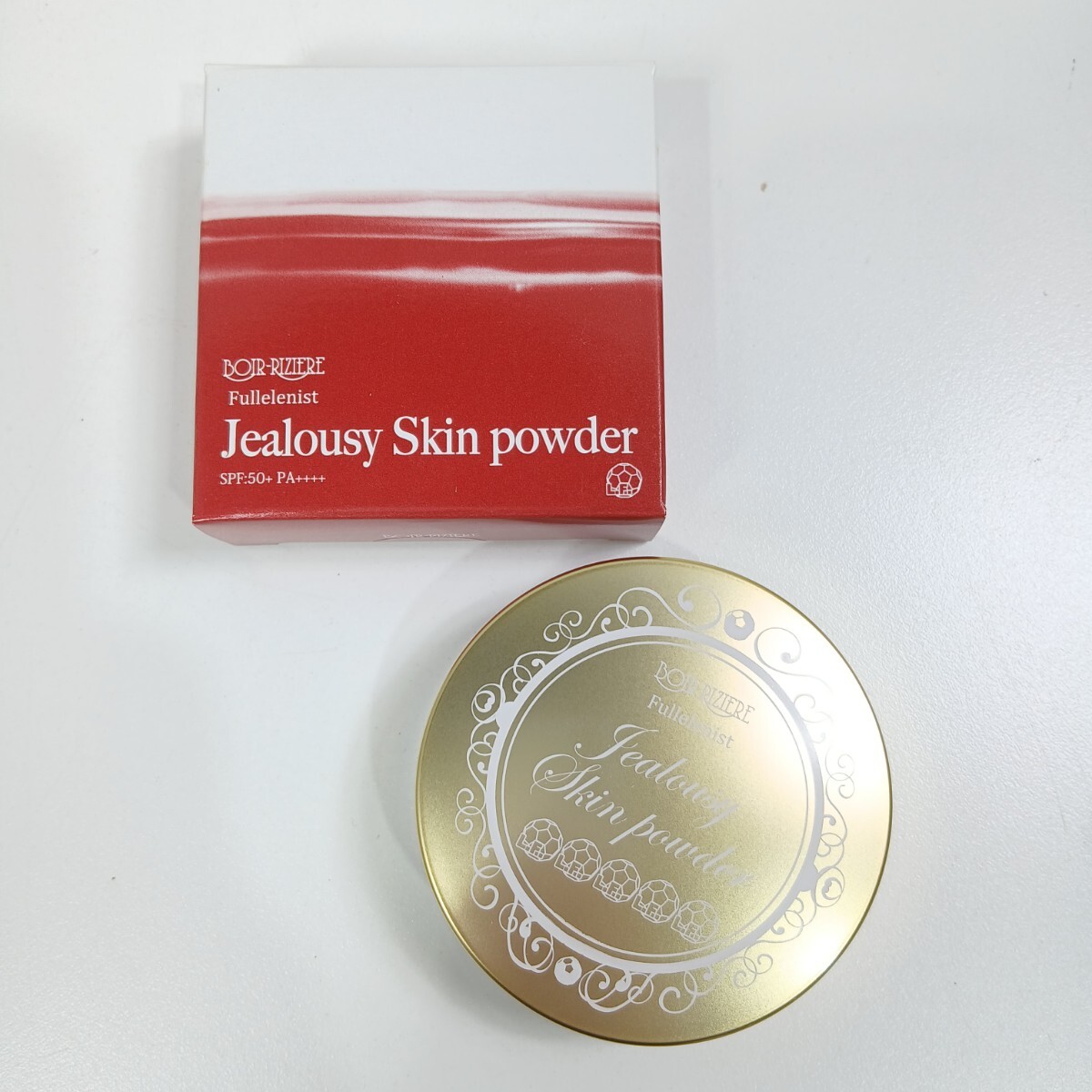 #1258 ボアリジュール フラーレニスト ジェラシースキンパウダー 未使用/和歌山県にて引き取り大歓迎