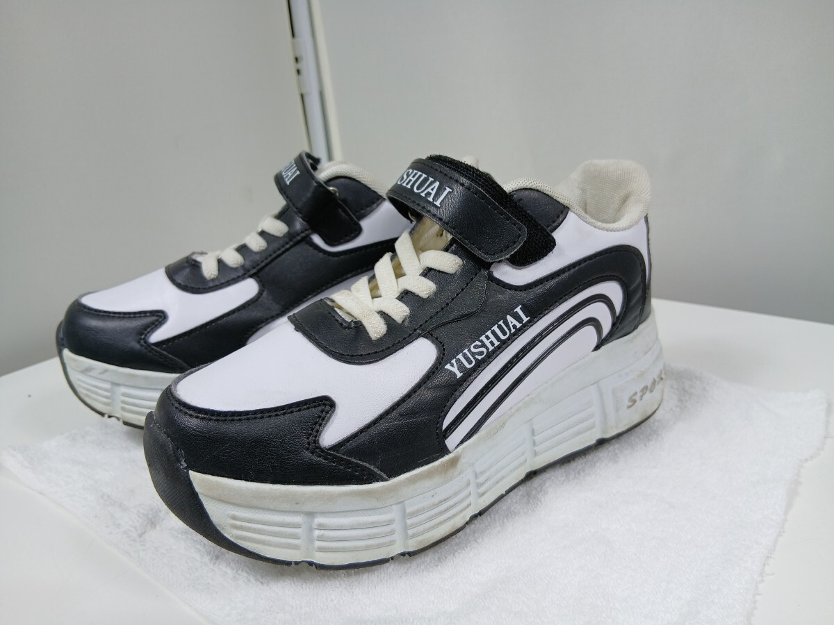 #1328 YUSHUAI ローラーシューズ 厚底 スニーカー 23.5~24cm EUR37/和歌山県にて引き取り大歓迎