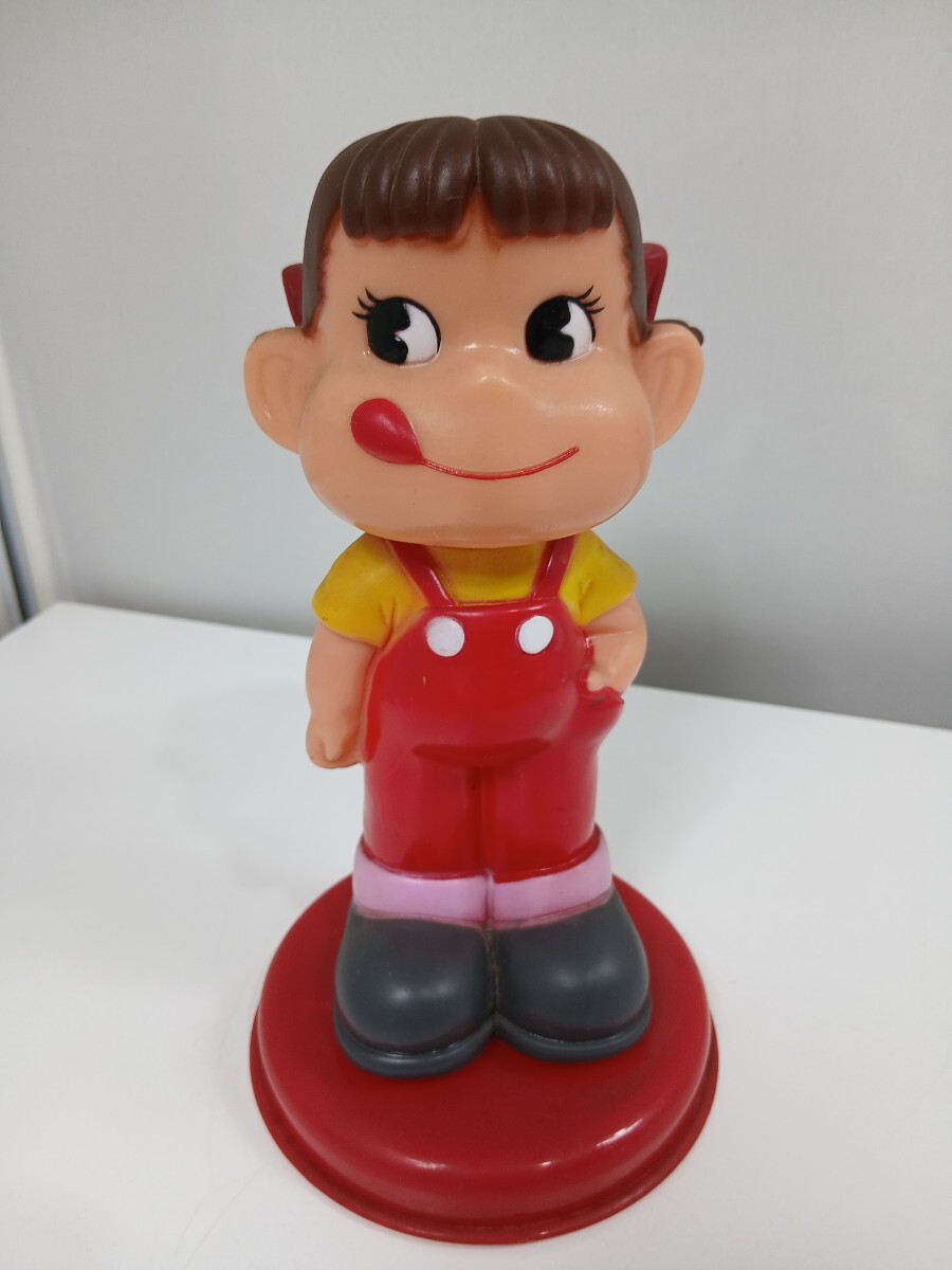 #1033 不二家 ペコちゃん ソフビ貯金箱 フィギュア 当時物 レトロ コレクション 置物/和歌山県にて引き取り大歓迎