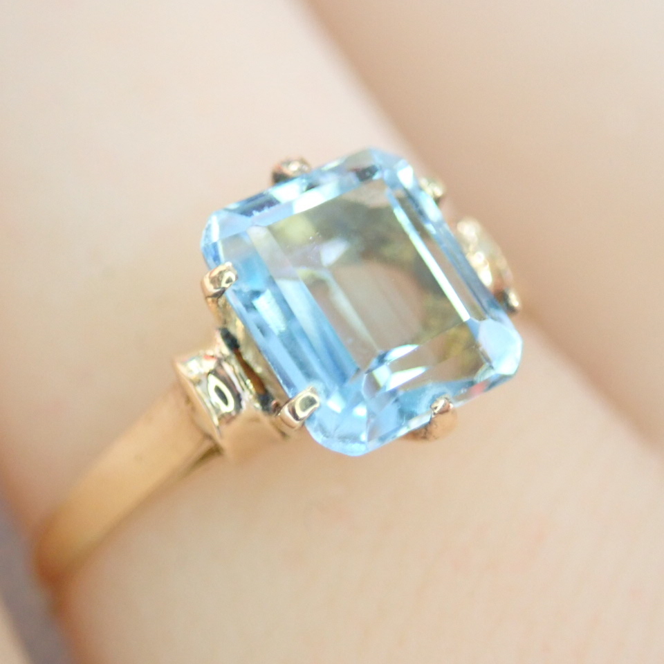 ■K18YG アクアマリンリング■指輪■15号 1.8g■中古磨き仕上げ■