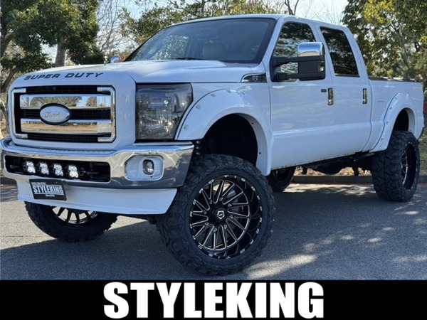 F-250 F250 SUPER DUTY XLT CREWCAB 新車並行車/6.2L/V8/6速AT/2・4WD/6インチ