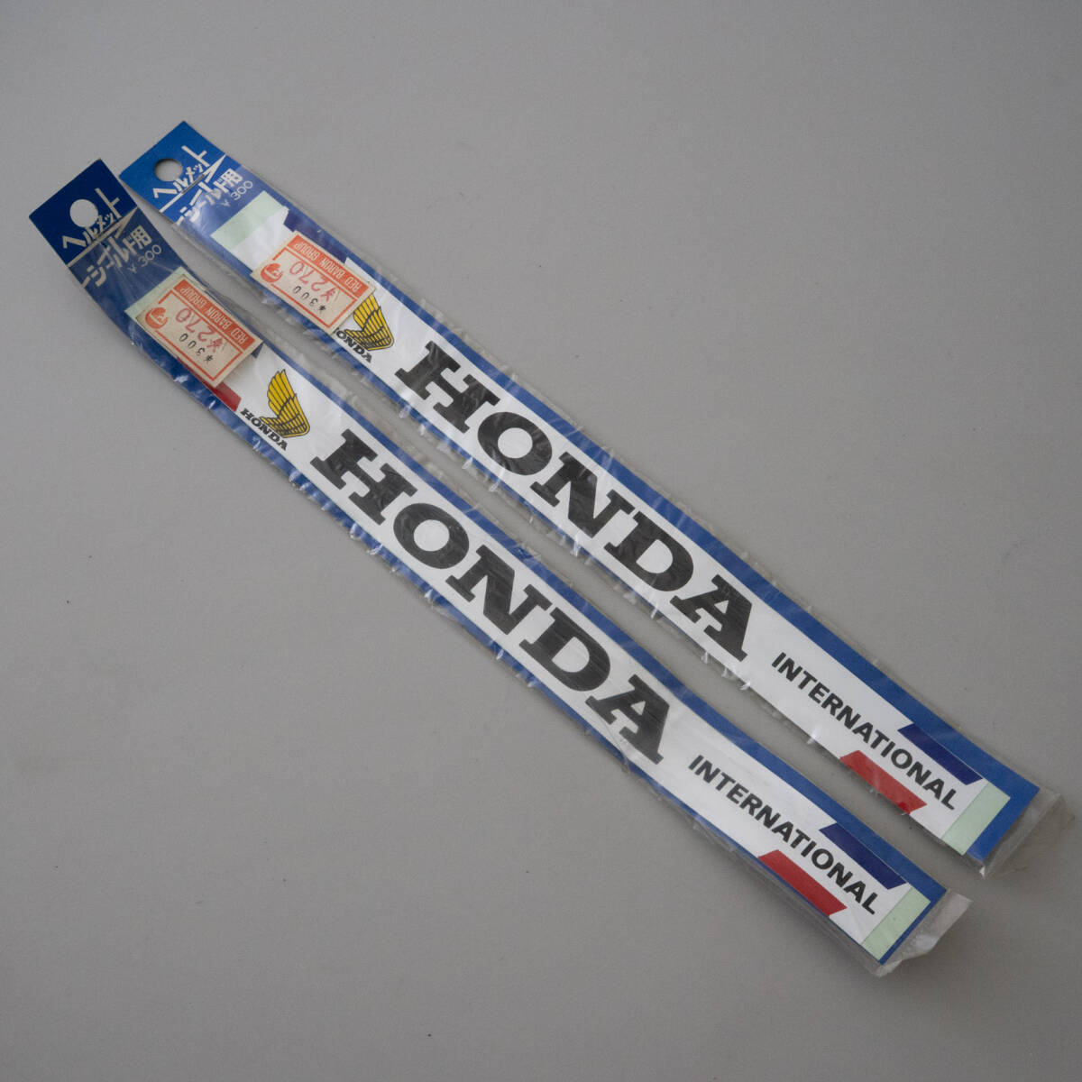 ヘルメット シールド用 シール ステッカー 2個 昭和レトロ 当時もの ホンダ HONDA INTERNATIONAL 