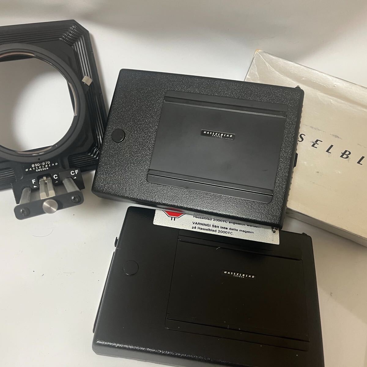 ～＊Hasselblad ハッセルブラッド レンズシェード ポラロイドバック アクセサリー まとめ