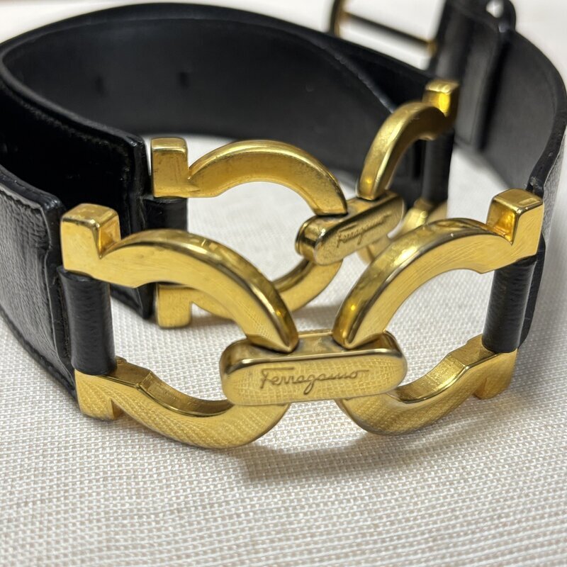 映える！！ 美品 良品 フェラガモ ガンチーニ SALVATORE FERRAGAMO 235099 レザーベルト IW512CA03FRG