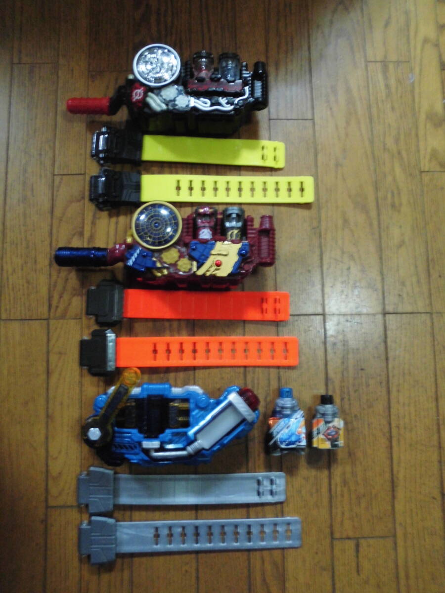 即決★バンダイ 仮面ライダービルド★DXビルドドライバー＋DXエボルドライバー＋DXスクラッシュドライバー★各ボトル付属★動作確認済 