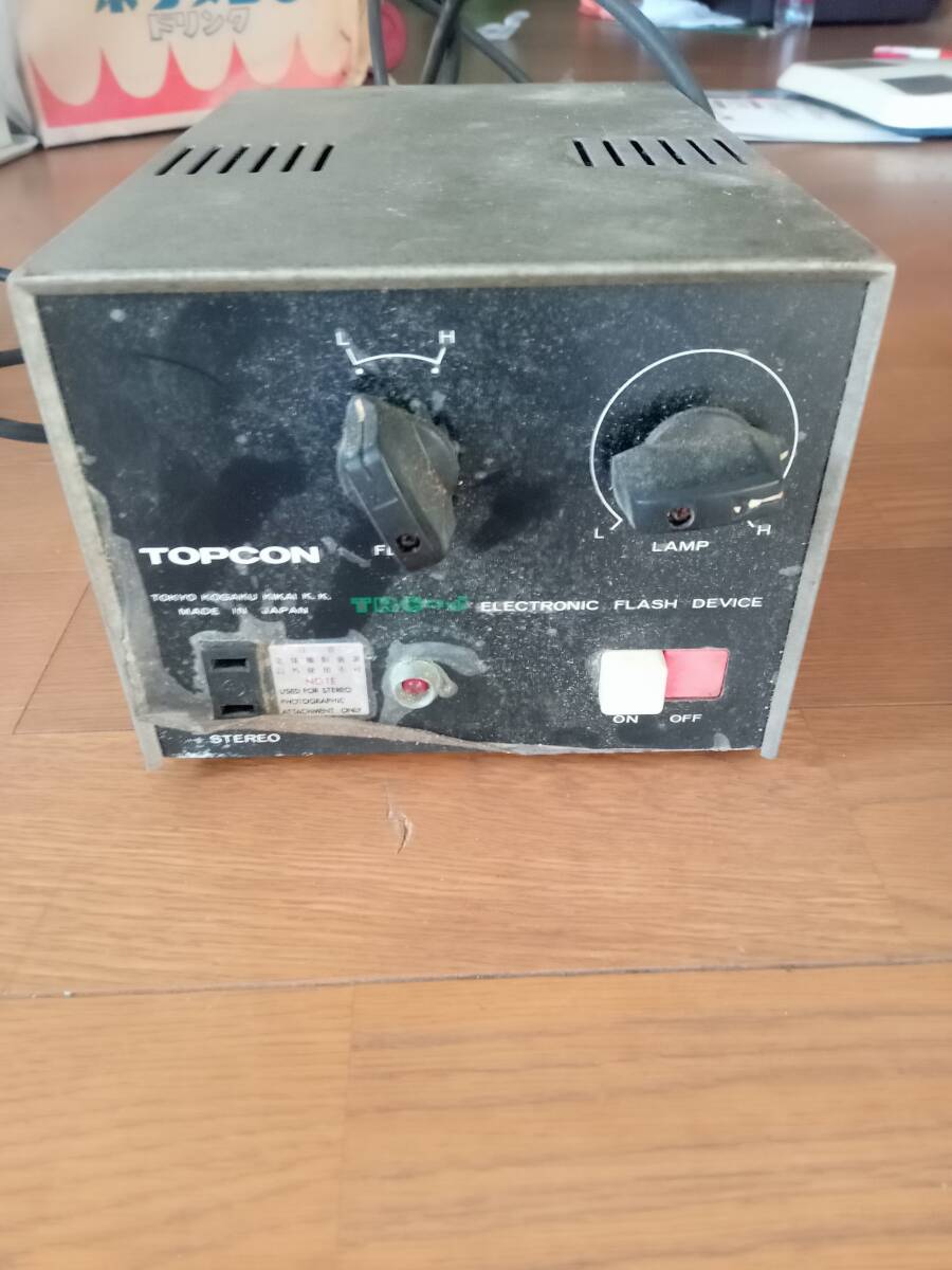 レトロ　電子フラッシュ装置（眼底カメラ電源・フラッシュ制御ユニット）