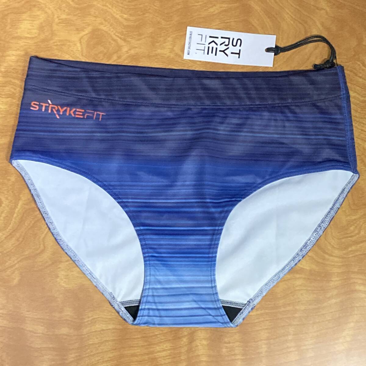 新品「ストライクフィット」 レーシングショーツ　海外/M ブルー系/陸上競技/ブルマ/インポート/コスプレ/コンペ