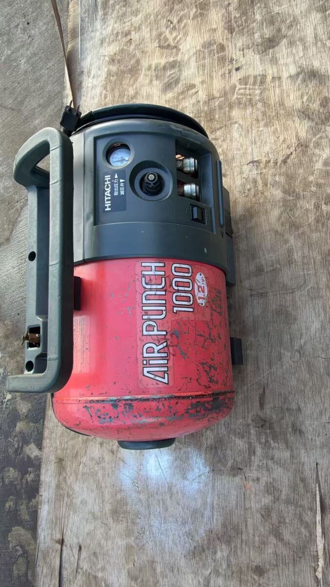 HITACHI PA1000S ベビコン　エアーコンプレッサー　AIR　PUNCH