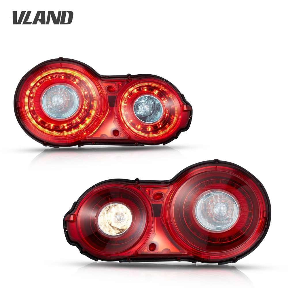 VLAND R35 GT-R ファイバーリング 後期MY14モデル仕様LEDテールランプ 4灯化 リング状ライン(2079)　