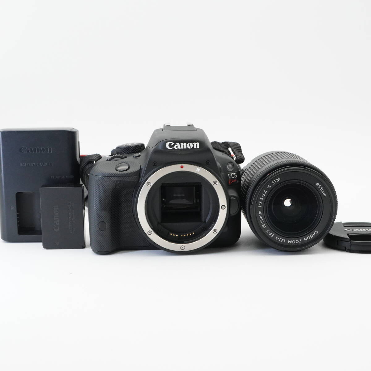 美品 動作確認済み Canon キヤノン EOS Kiss X7 / EF-S 18-55mm F3.5-5.6 IS STM レンズキット デジタル一眼レフカメラ #B2477