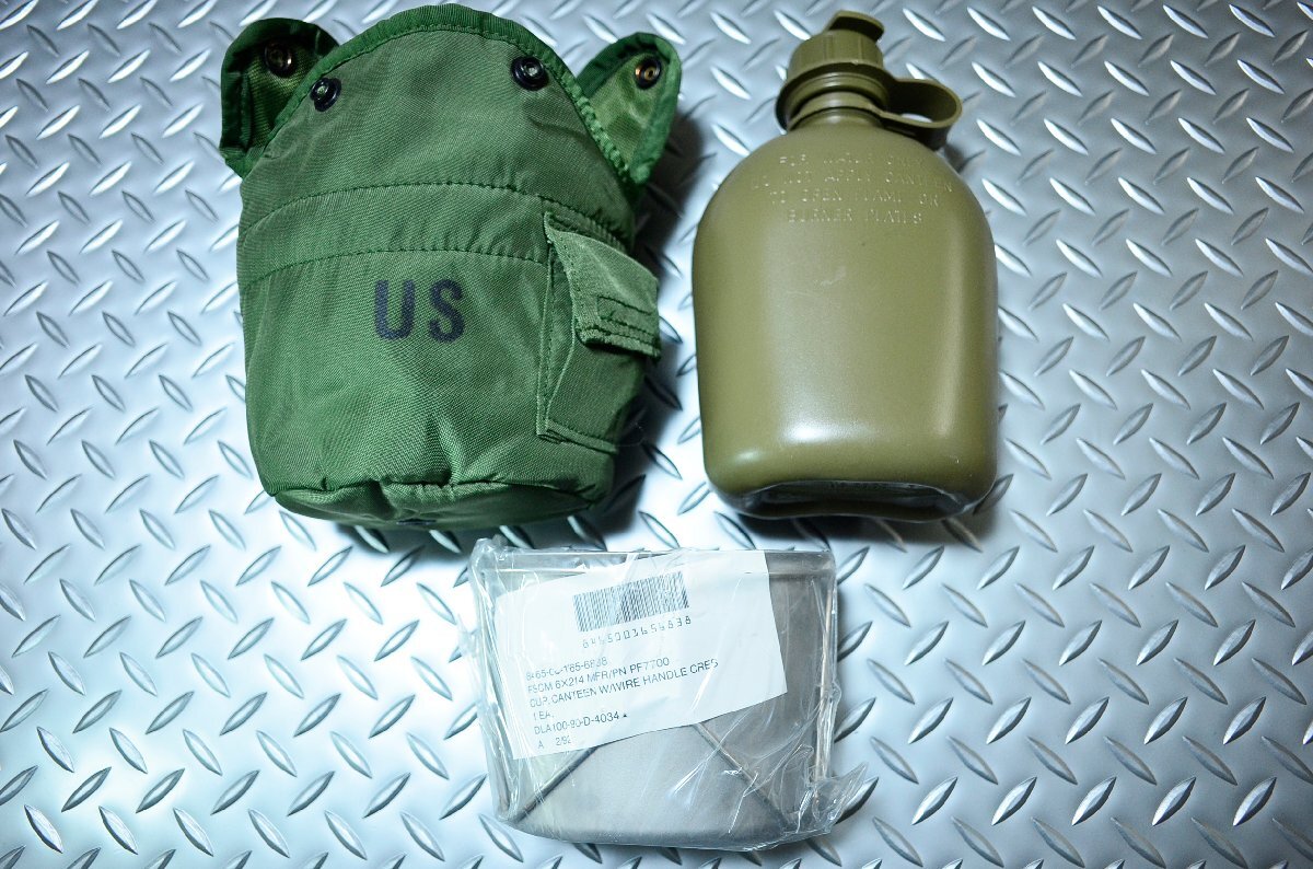 米軍実物 未使用★1Qt CANTEEN OD FULL SET★1クオート キャンティーン フルセット 水筒 個人装備セット デッドストック LC-2