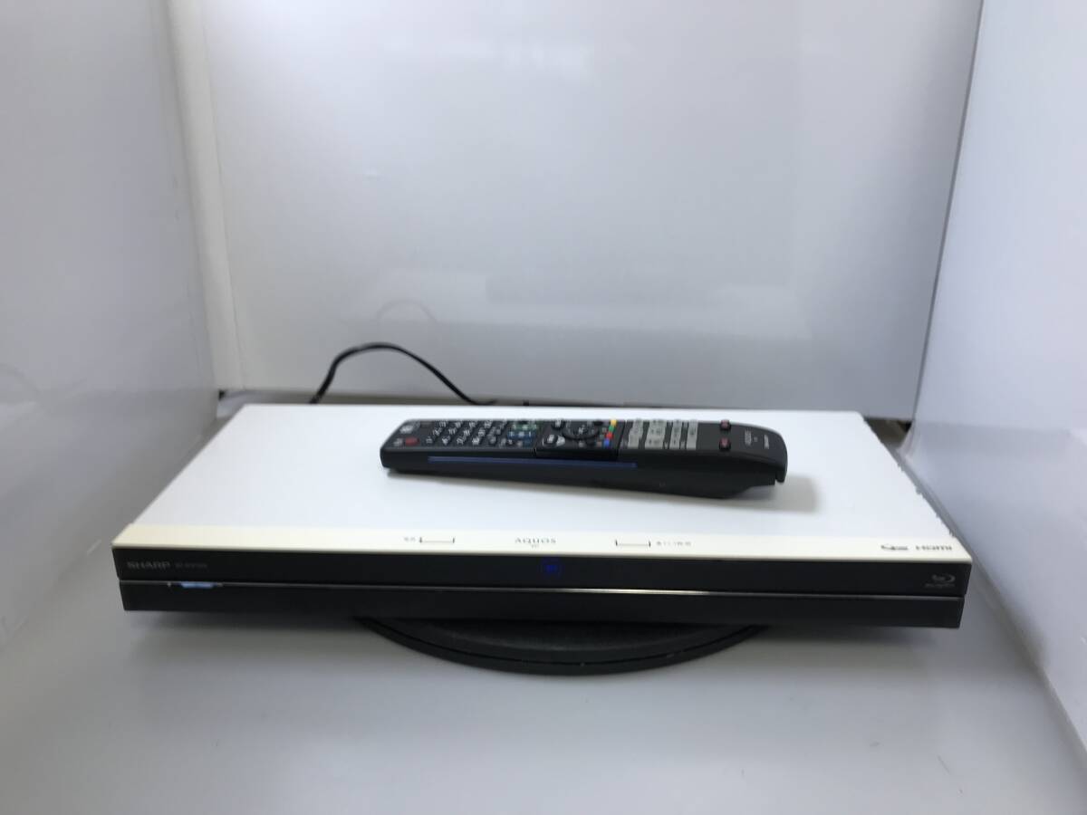 SHARP ブルーレイディスクレコーダーBD-WW1000　リモコン付き　中古品R41