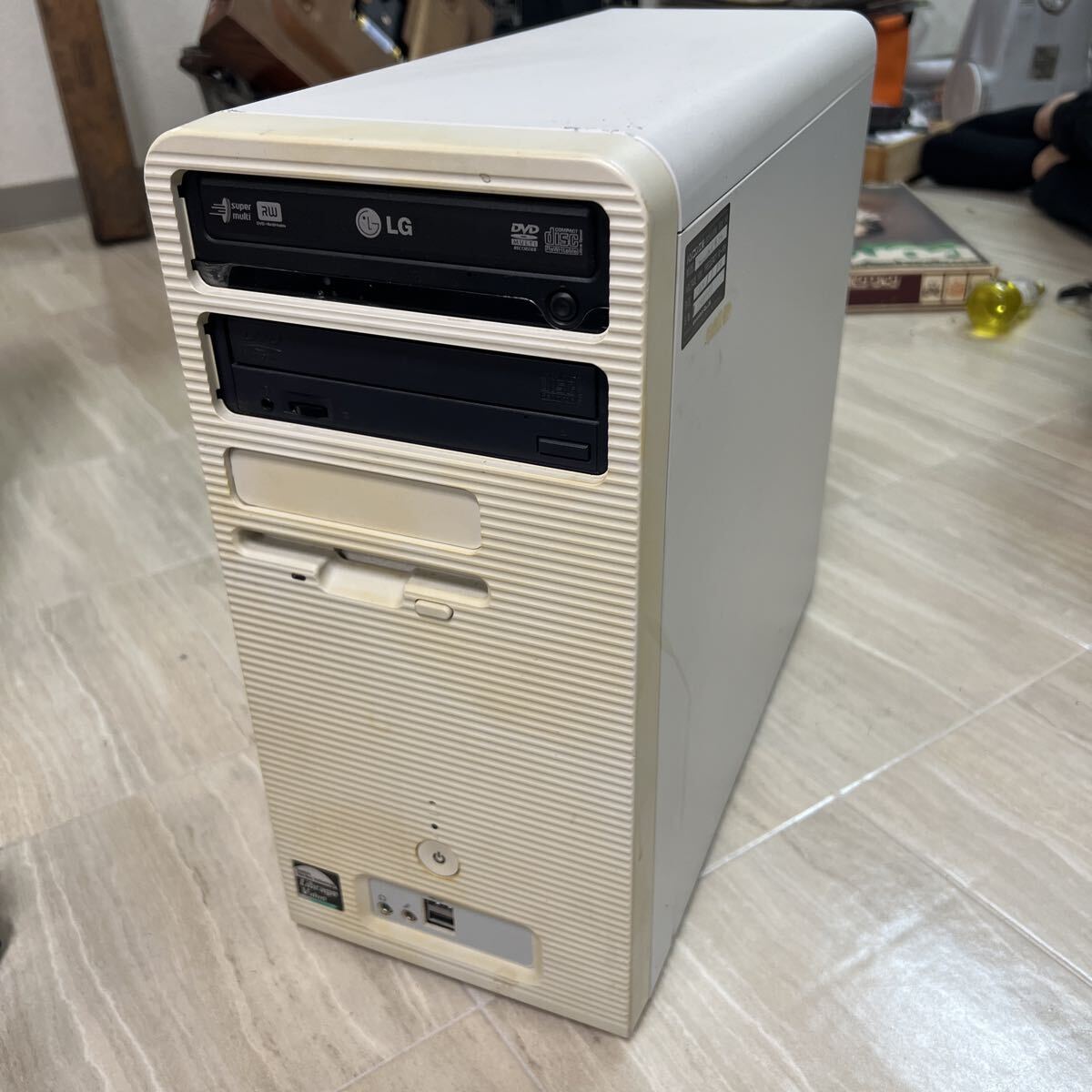 △メ-１F△パソコン工房　デスクトップ パソコン 動作未確認　DVDドライブ　部品取り　パーツ