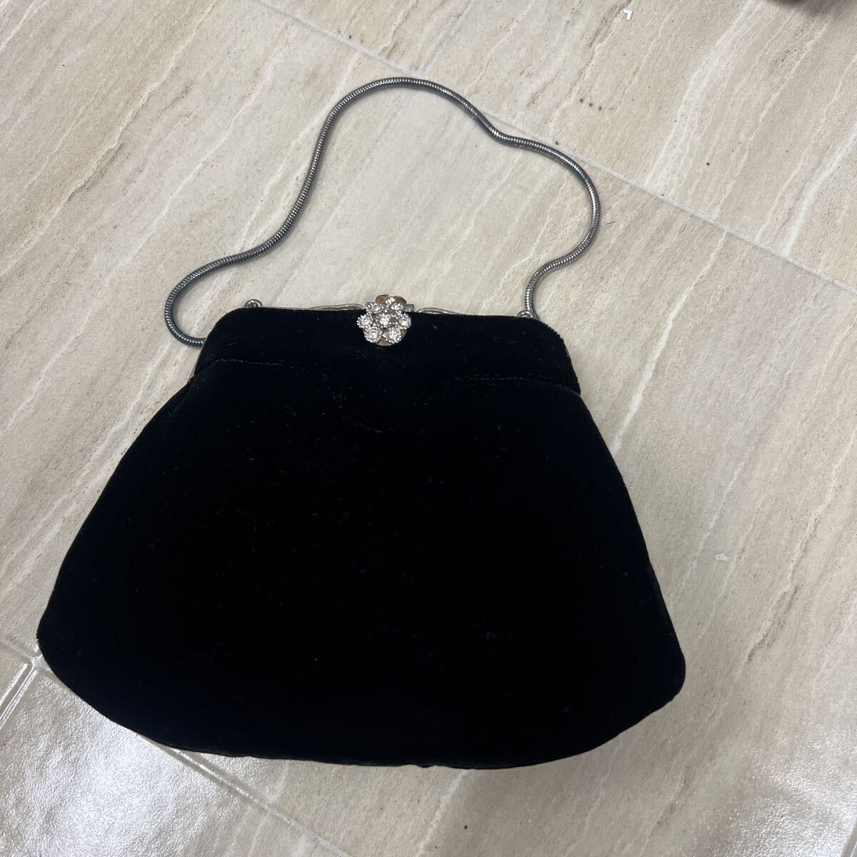 ●緑1-1●vintage ブラック パーティーバッグ がま口 バッグ　レトロ　 フォーマル 黒 ビーズバッグ