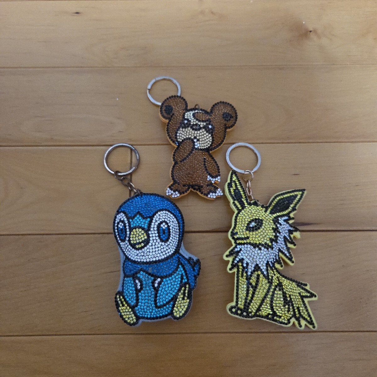 即決あり！ポケットモンスター　キラキララインストーンキーホルダー　ポッチャマ　サンダース　ヒメグマ　セット　ポケモン