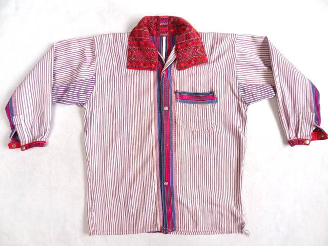 ビンテージ 希少 エスニック 民族 ストライプ 総柄 ビッグ サイズ 巨大襟 シャツ ジャケット 赤 ピンク ネイティブ 南米 レア 個性的 珍品