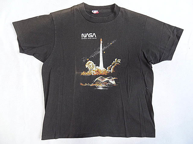 ビンテージ テキスタイル プリント 80S USA製 NASA ナサ プリント 黒 ブラック Tシャツ ケネディ スペース センター スペースシャトル 宇宙