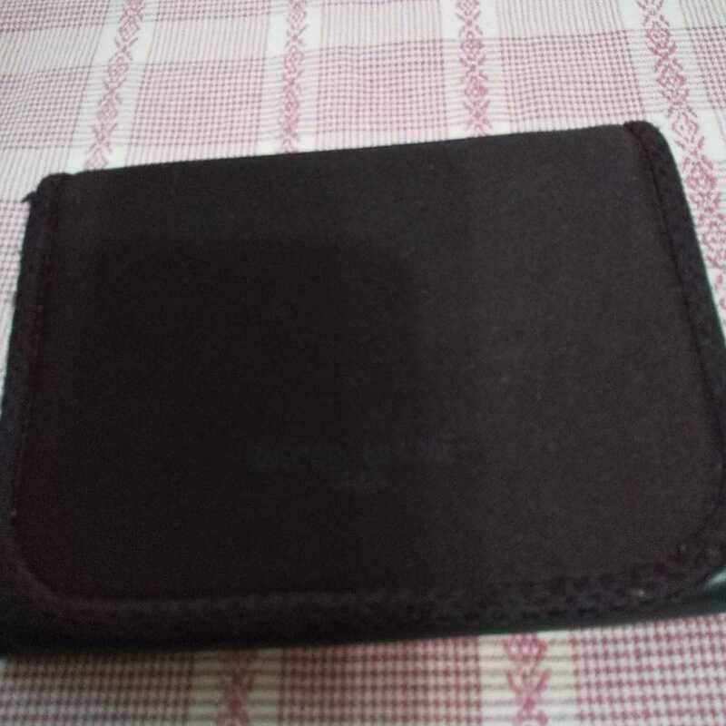コムサデモード革製財布　ブラック