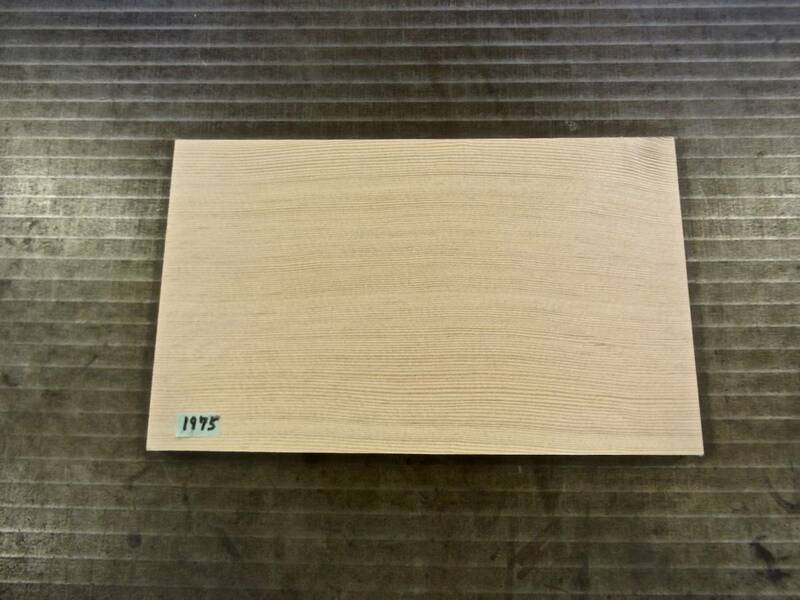 米松（300×183×17）mm 綺麗な木目　乾燥済み　無垢一枚板 送料無料 [1975]　 木材 花台 まな板 キャンプ 板