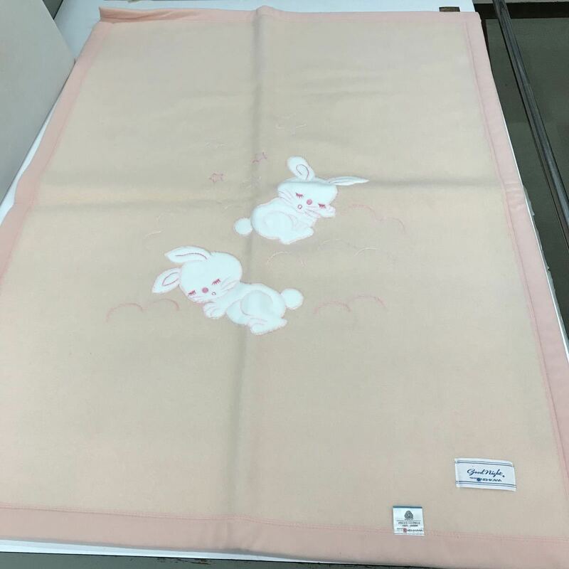 【新品】ベビー毛布　純毛毛布　昭和レトロ くまのアップリケ　ピンク　ベビー寝具　レア　かわいい毛布　日本製　西川